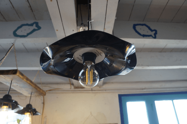 Les lustres "Affone LED 33T" forme "Ondulés"