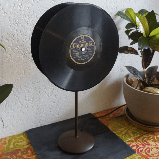 Les lampes sur pied "Affone LED 78T"